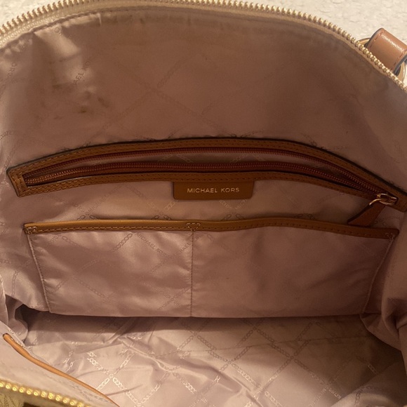 Michael Kors Shoulder/Crossbody 14”x13x6” - Picture 7 of 10